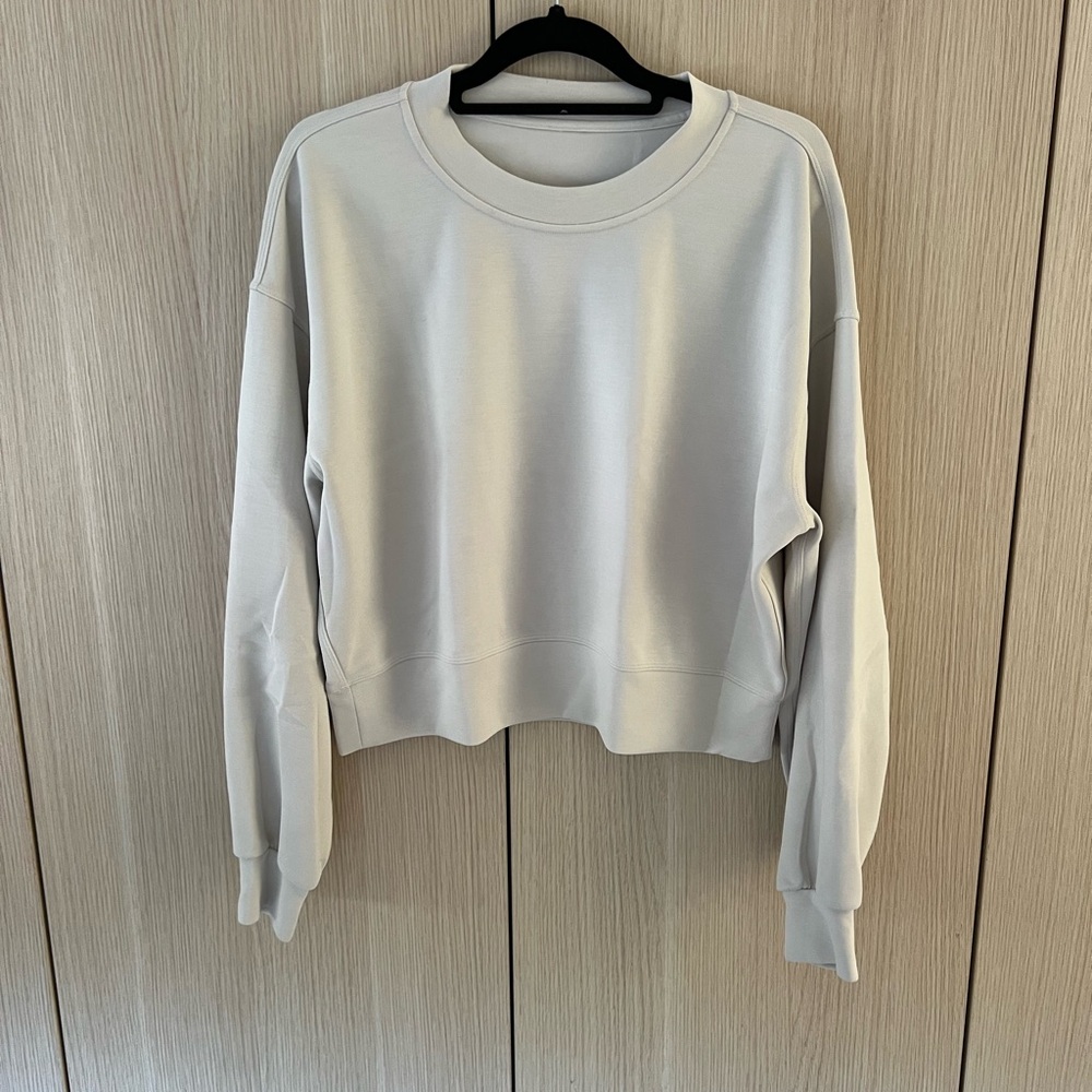 lululemon athletica Cream Softstreme top